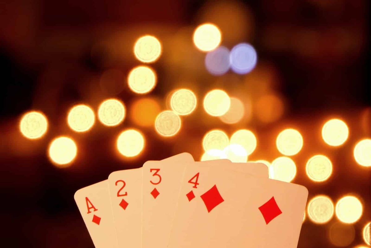 Les règles du poker Omaha : Astuces et techniques pour exceller dans ce jeu de cartes